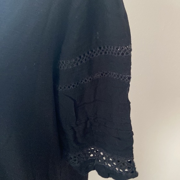 Maurice's L Black Tee - Picture 3 of 6